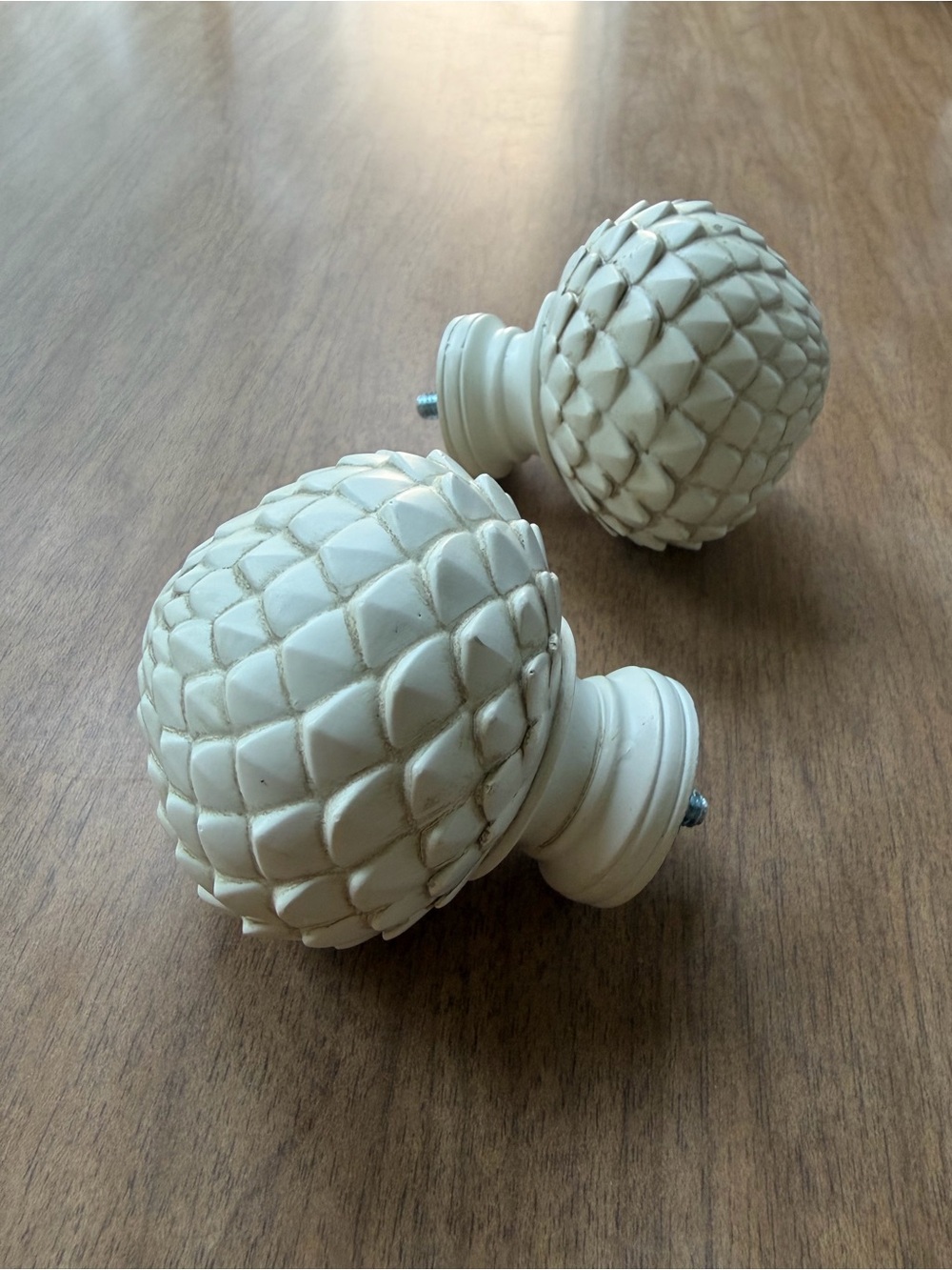 Decorative Carved White Finial Set - Pinecone/Artichoke Style